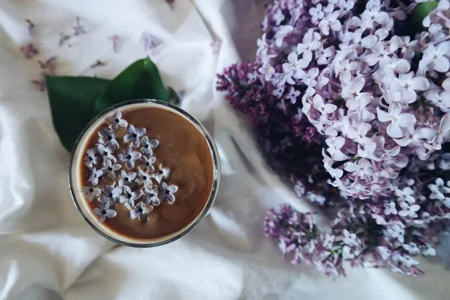 Coffee Day wallpaper: floral coffee