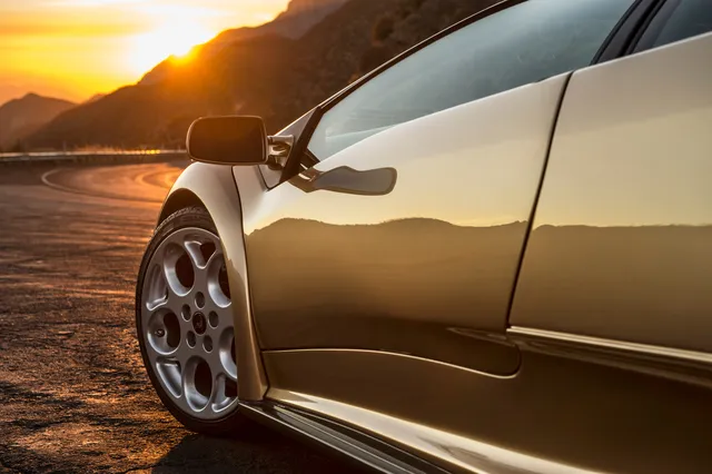 Diablo Dreams wallpaper: lamborghini diablo 60