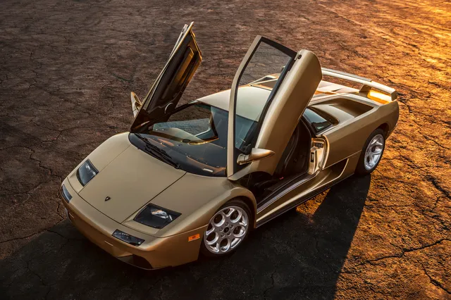 Diablo Dreams wallpaper: lamborghini diablo 60