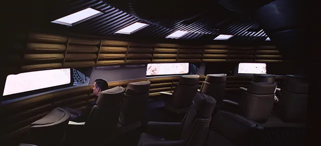 Discovery One wallpaper: movie moonbus cabin