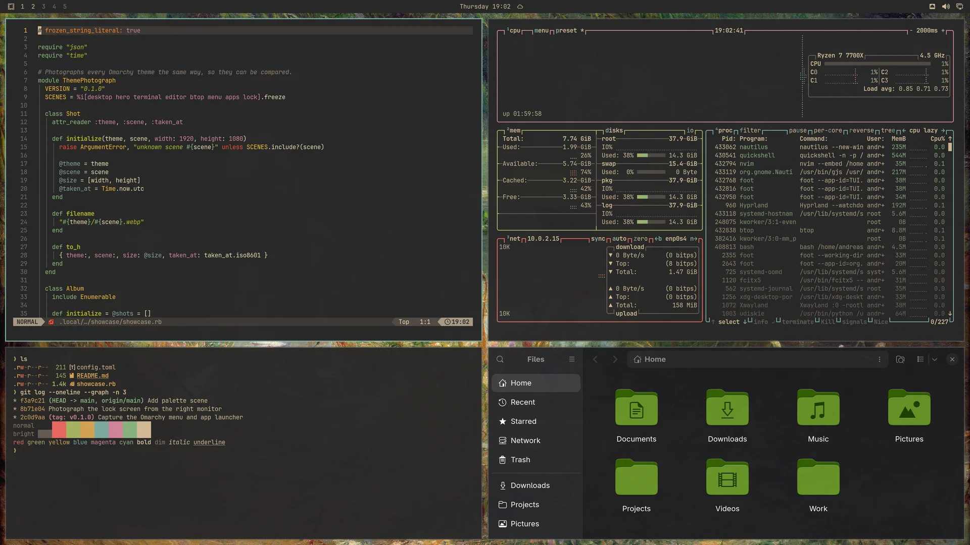 Gruvbox: Neovim, terminal, btop and Files