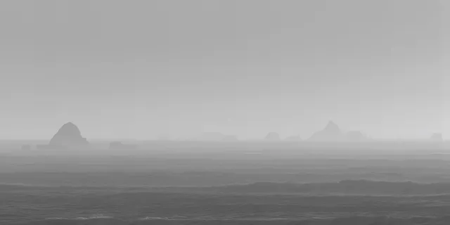 Hinterlands wallpaper: mist archipelago