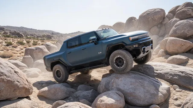 Neptune Blue wallpaper: pickup crawl