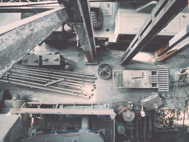 X 1632 wallpaper: foundry overhead